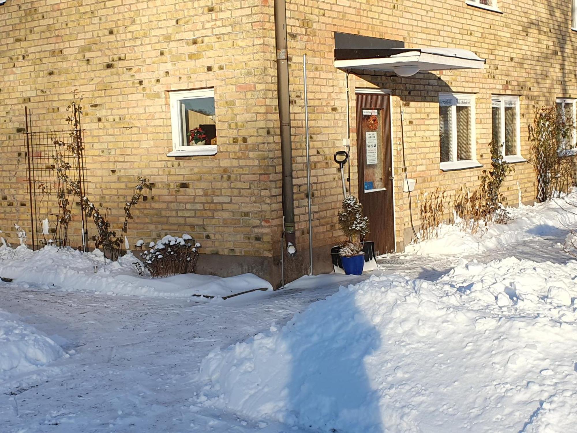 Bo Hos Nancy I Oelme Apartment Kristinehamn Bagian luar foto