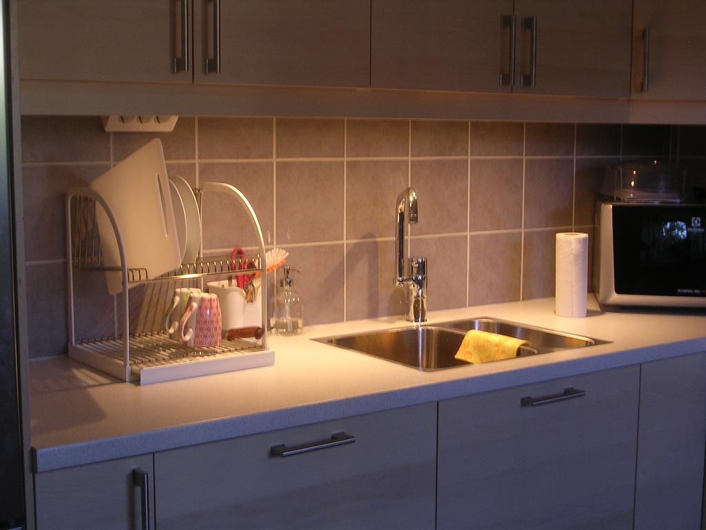 Bo Hos Nancy I Oelme Apartment Kristinehamn Bagian luar foto