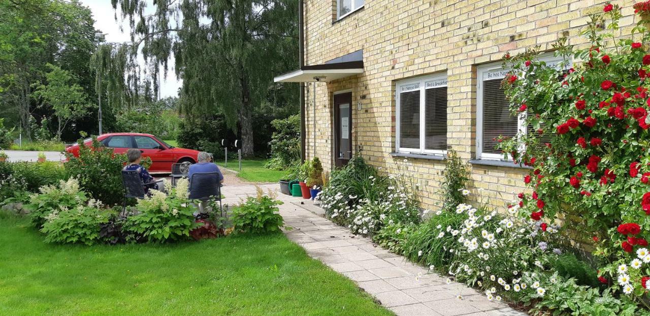 Bo Hos Nancy I Oelme Apartment Kristinehamn Bagian luar foto